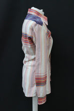 Load image into Gallery viewer, Ladies Pink & Red Collared Long Sleeve Button Up Striped Pattern Shirt XS