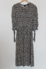 Load image into Gallery viewer, WHISTLES Ladies Cream/Navy Leopard Print Round Neck Midi Dress EU42 UK14
