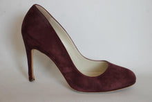 Load image into Gallery viewer, RUPERT SANDERSON Ladies Burgundy Suede Heeled Round Toe Pumps Shoes UK3.5 EU36.5