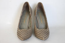 Load image into Gallery viewer, JEAN-MICHEL CAZABAT Ladies Grey Leather Wedge Heel Pumps Shoes UK5.5 EU38.5