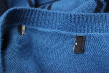 Load image into Gallery viewer, M&S Ladies Navy Blue V Neck Long Sleeve Star Print Jumper UK8 NEW RRP17.5