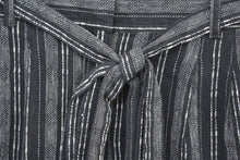 Load image into Gallery viewer, M&S Marks & Spencer Ladies Black Linen Blend Striped Shorts UK8 RRP19.5 NEW