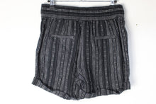 Load image into Gallery viewer, M&S Marks & Spencer Ladies Black Linen Striped Shorts UK8 EU36 RRP19.50 NEW