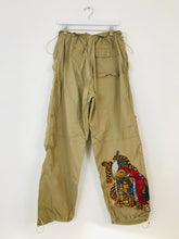 Load image into Gallery viewer, Maharishi Women’s Embroidered Cargo CTrousers | XL UK18 | Brown