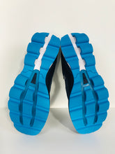 Load image into Gallery viewer, ON Running Men's Swiss Engineering Cloud Surfer Trainers NWT | UK8 | Blue