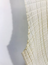 Load image into Gallery viewer, Issey Miyake Women's Crop Pleated Tank Top | S UK8 | White