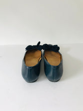 Load image into Gallery viewer, Carvela Women's Bow Ballet Flats Shoes | 40 UK7 | Blue