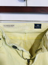 Load image into Gallery viewer, Adriano Goldschmied Women's Skinny Jeans | 29R | Yellow