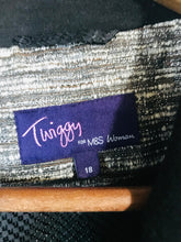 Load image into Gallery viewer, Twiggy for M&S Women's Blazer Jacket | UK18 | Multicoloured