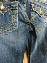 Load image into Gallery viewer, True Religion Women's Distressed Slim Jeans | 27 | Blue