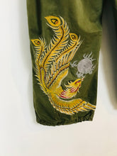 Load image into Gallery viewer, Maharishi Women’s Dragon Embroidered Cargo Trousers | XL UK18 | Khaki Green