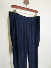Load image into Gallery viewer, Isabella Oliver Women's Maternity Loungewear Sports Bottoms | 4 | Blue