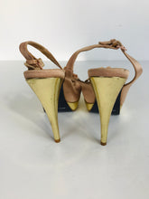 Load image into Gallery viewer, Carvela Women's Heeled Floral Embellished Heels | EU39 UK6 | Pink