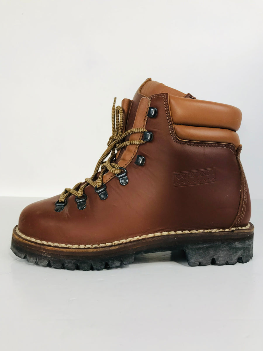 Norwegian welt hot sale hiking boots