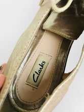 Load image into Gallery viewer, Clarks Women's Metallic Cutout Flats Shoes | UK6 | Beige