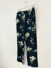 Load image into Gallery viewer, Zara Women’s Floral Wide Leg Culottes Trousers | L | Dark Navy