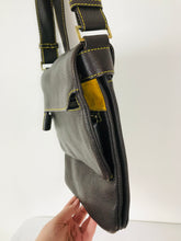 Load image into Gallery viewer, Billy Bag Womens Cross Body Shoulder Bag | Small | Brown