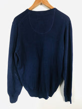 Load image into Gallery viewer, Samuel Windsor Men's Wool V-Neck Jumper | M | Blue