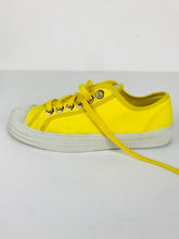 Load image into Gallery viewer, Novesta Women's Star Master Trainers | EU39 UK6 | Yellow