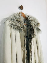 Load image into Gallery viewer, The Vestry Women's Faux Fur Shearling Jacket | S UK8 | White