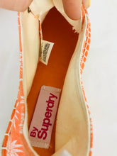 Load image into Gallery viewer, Superdry Women’s Pineapple Print Espadrilles | UK7 EU40 | Orange