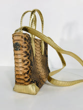 Load image into Gallery viewer, Helmer Women's Snakeskin Crossbody Bag | one size | Multicoloured