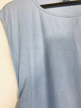 Load image into Gallery viewer, Isabella Oliver Women's Ruched T-Shirt | 2 | Blue