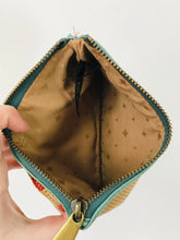 Load image into Gallery viewer, Fossil Women’s Embroidered Leather Wallet Purse | Small | Brown