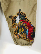 Load image into Gallery viewer, Maharishi Women’s Embroidered Cargo CTrousers | XL UK18 | Brown