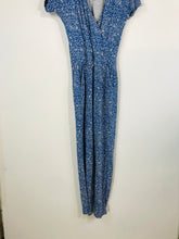 Load image into Gallery viewer, Boden Women's Floral Jumpsuit | UK8 | Blue