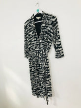 Load image into Gallery viewer, Hobbs Women’s Knee-Length Wrap Tie Dress | UK16 | Black White