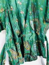 Load image into Gallery viewer, Great Plains Women's Floral Wrap Blouse | L UK14 | Green