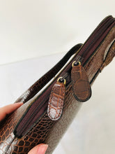 Load image into Gallery viewer, St Michael Marks & Spencer Women’s Leather Shoulder Bag | Medium | Brown