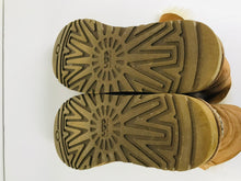 Load image into Gallery viewer, Ugg Women's Boots | UK6.5 | Brown