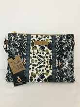 Load image into Gallery viewer, L’Atelier Du Sac Women’s Snake Print Clutch Bag NWT | H W10 | Multicolour