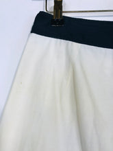 Load image into Gallery viewer, Banana Republic Women's Pleated Mini Skirt | US2P | White