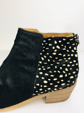 Load image into Gallery viewer, Joules Women's Faux Fur Ankle Boots | UK5 | Black