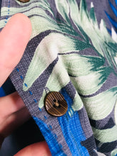 Load image into Gallery viewer, Tommy Bahama Men's Silk Tropical Short Sleeve Button-Up Shirt | S | Multicoloured