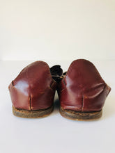 Load image into Gallery viewer, Dolce & Gabbana Women's Leather Sandals  | 39 UK6 | Brown