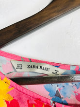 Load image into Gallery viewer, Zara Women's Floral Balloon Sleeve Blouse | S UK8 | Pink