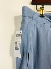 Load image into Gallery viewer, United Colors of Benetton Men's Chinos Trousers NWT | 56 | Blue