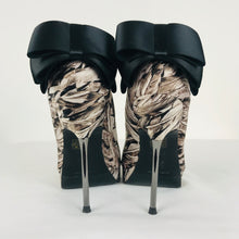 Load image into Gallery viewer, Karen Millen Cardinal Bow Heels | EU39 UK6 | Brown