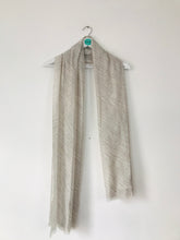 Load image into Gallery viewer, The White Company Women’s Merino Wool Scarf | Grey