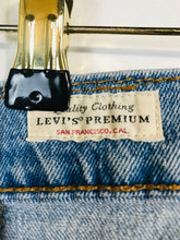 Load image into Gallery viewer, Levi’s Women's Crop Straight Jeans | W33 L30 UK14-16 | Blue
