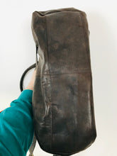 Load image into Gallery viewer, The Chesterfield Brand Women’s Leather Shoulder Satchel Bag | Medium | Brown