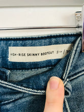 Load image into Gallery viewer, Anthropologie Women’s Flare Bootleg Jeans | 30 UK12 | Blue