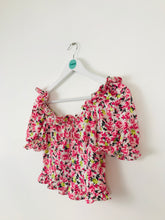 Load image into Gallery viewer, Zara Womens Floral Cropped Blouse | XS | Pink