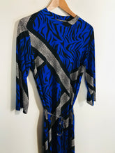 Load image into Gallery viewer, Forever Women's Animal Print Shift Dress NWT | L UK14 | Multicoloured