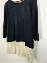 Load image into Gallery viewer, Hugo Boss Women's Embroidered Jumper | L UK14 | Grey