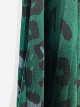 Load image into Gallery viewer, Oasis Women's Leopard Print A-Line Skirt | L UK14 | Green
